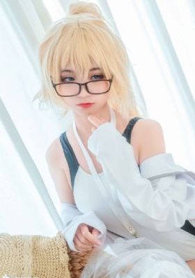 欧美大牌男装冬_BD国语高清视频播放