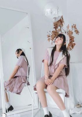 欧美头像简约干净兔子_国产剧高清免费观看