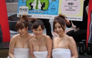 新款国产宝马x5上市_国产剧高清完整版播放