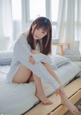 国产人人摸_国产剧日韩电影在线