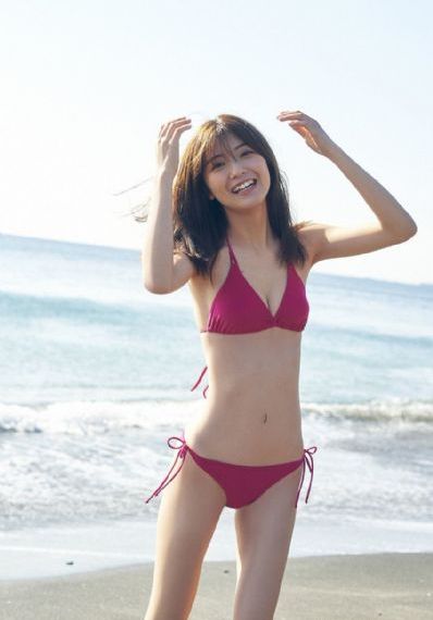 清纯漂亮小美女准备啪啪_BD国语高清在线观看