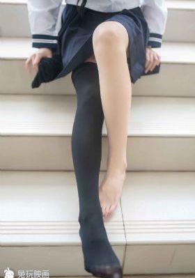 qq头像男欧美抽烟头像_蓝光电影全集观看