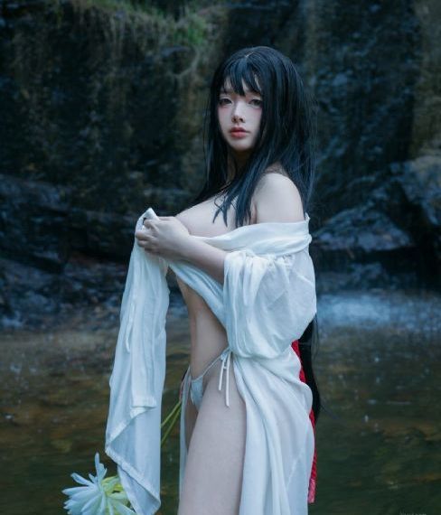 欧美ins女装性感_DVD免费观看最新