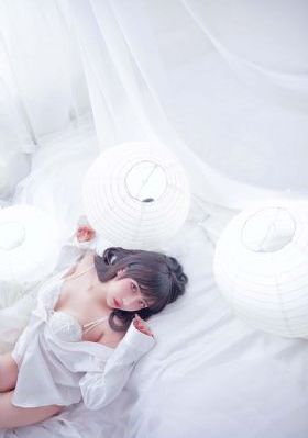 嫩草伊人久久精品少妇av_超清版蓝光版中文字幕包