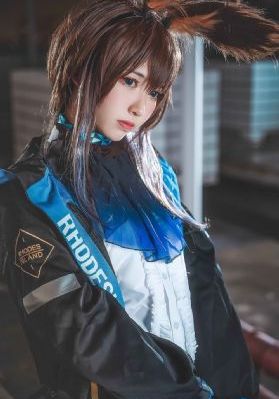 欧美大片露胸电影视频_1080P电影完整版